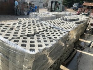 Gạch trồng cỏ Phú An 8 lỗ