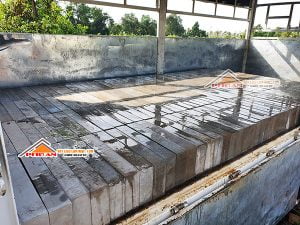 giao hàng gạch thông gió 005 xe tải