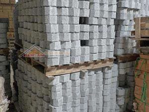 kho gạch trồng cỏ 8 lỗ