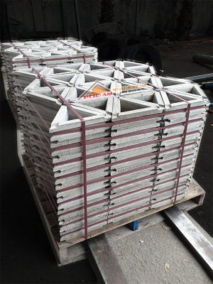 giao hàng gạch thông gió 019 tam giác