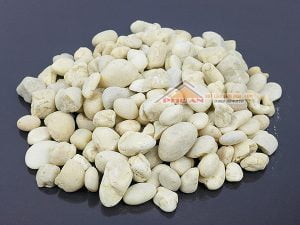 đá cuội tự nhiên màu trắng ngà 2cm